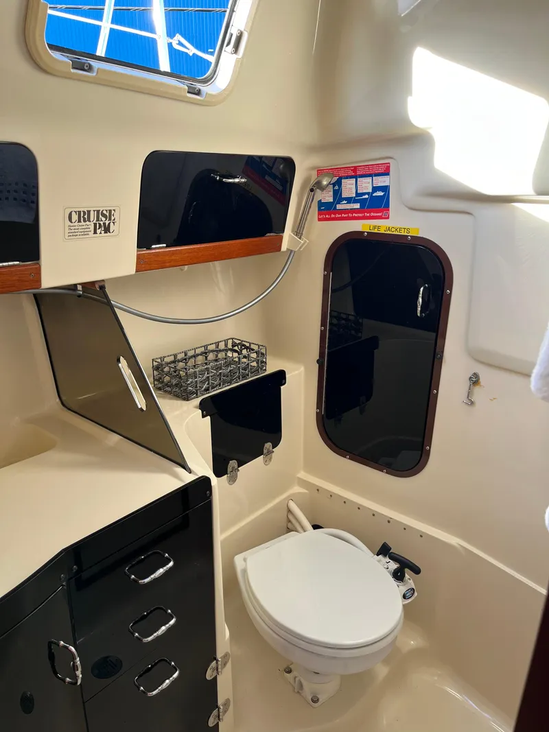 Slide: The Image of Hunter 336 1996 - 35