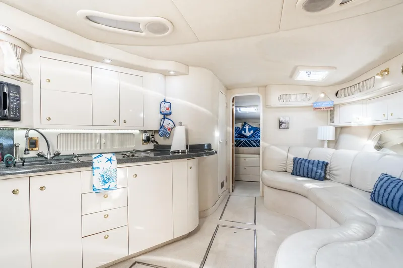 Slide: The Image of Sea Ray Sundancer 400 1997 - 22