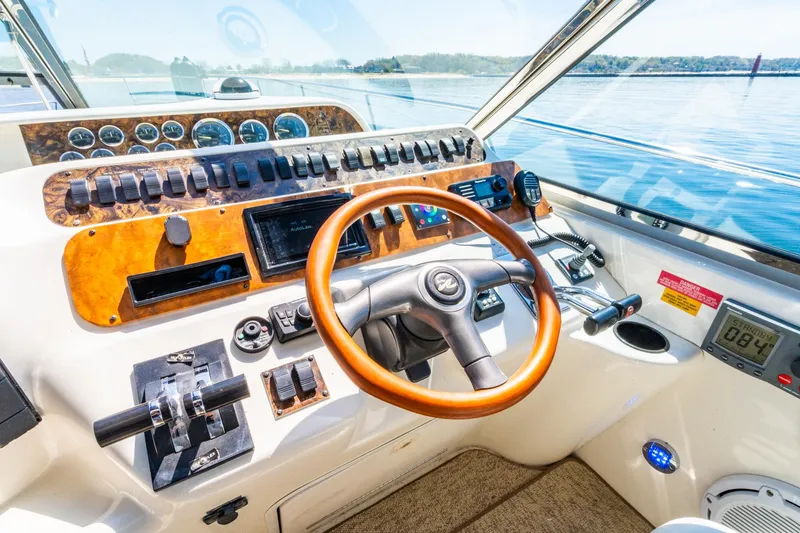 Slide: The Image of Sea Ray Sundancer 400 1997 - 34