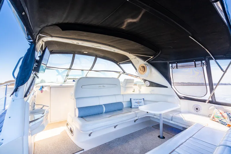 Slide: The Image of Sea Ray Sundancer 400 1997 - 38