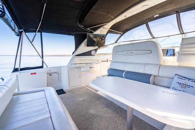 Slide: The Image of Sea Ray Sundancer 400 1997 - 40