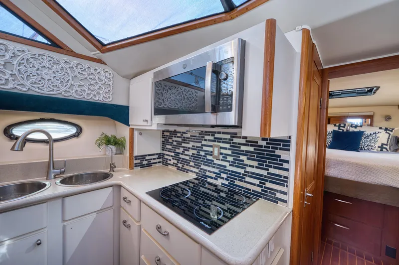 Slide: The Image of Californian 48 Sundeck Motor yacht 1991 - 20