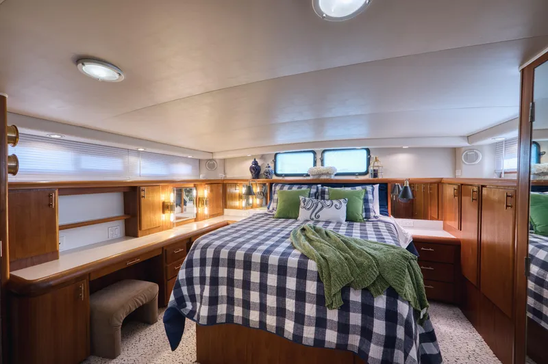 Slide: The Image of Californian 48 Sundeck Motor yacht 1991 - 25