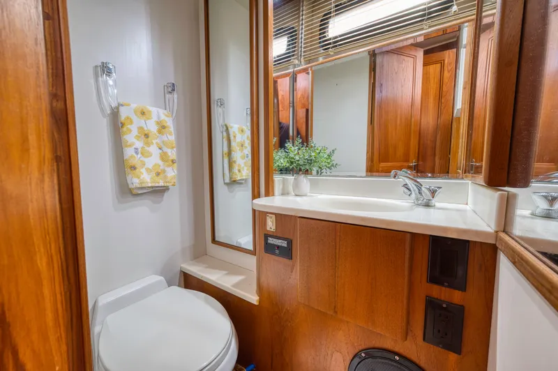 Slide: The Image of Californian 48 Sundeck Motor yacht 1991 - 29