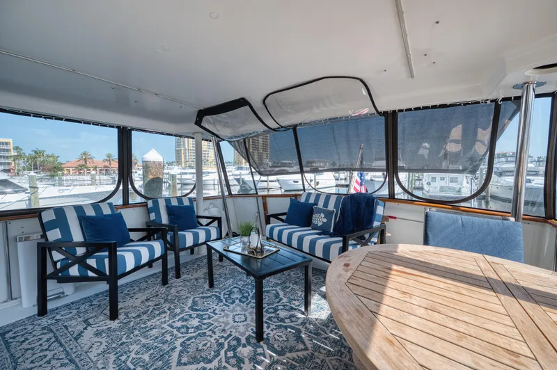 Slide: The Image of Californian 48 Sundeck Motor yacht 1991 - 32