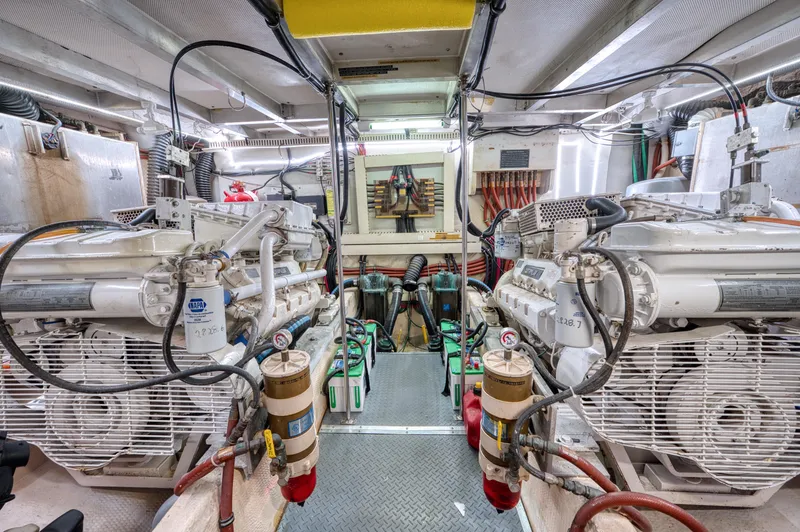 Slide: The Image of Californian 48 Sundeck Motor yacht 1991 - 41