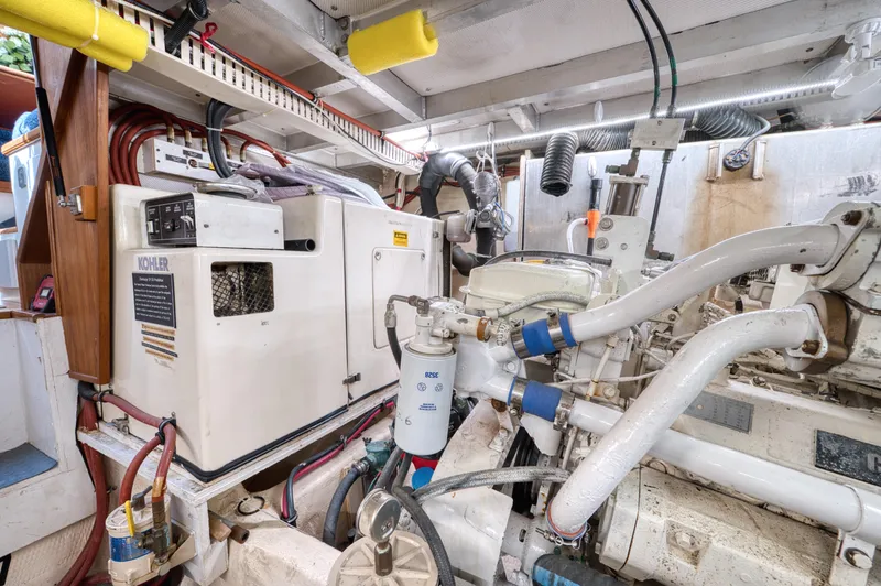 Slide: The Image of Californian 48 Sundeck Motor yacht 1991 - 43