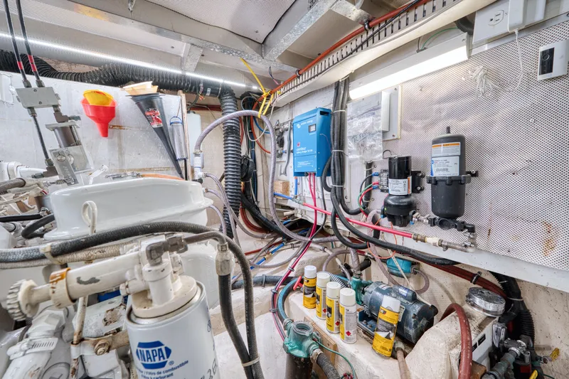 Slide: The Image of Californian 48 Sundeck Motor yacht 1991 - 44