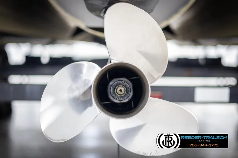 Slide: The Image of 2012 Cypress Cay 250 Cozumel boat propeller, close-up view. - 48