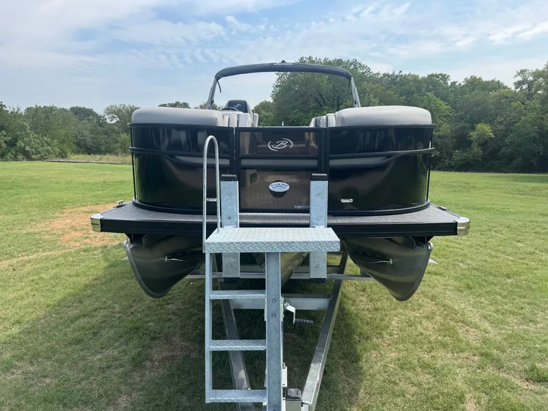 Slide: The Image of 2026 BARLETTA C22UC - Image 2 - 2