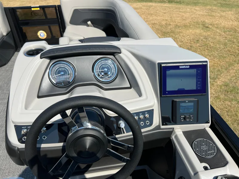 Slide: The Image of 2026 BARLETTA C22QC - Image 12 - 12