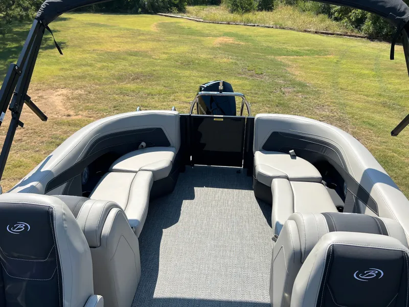 Slide: The Image of 2026 BARLETTA C22QC - Image 14 - 14