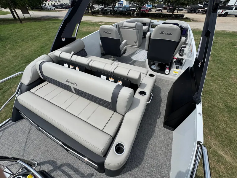 Slide: The Image of 2026 BARLETTA R23UCA LEGGERA - Image 9 - 9