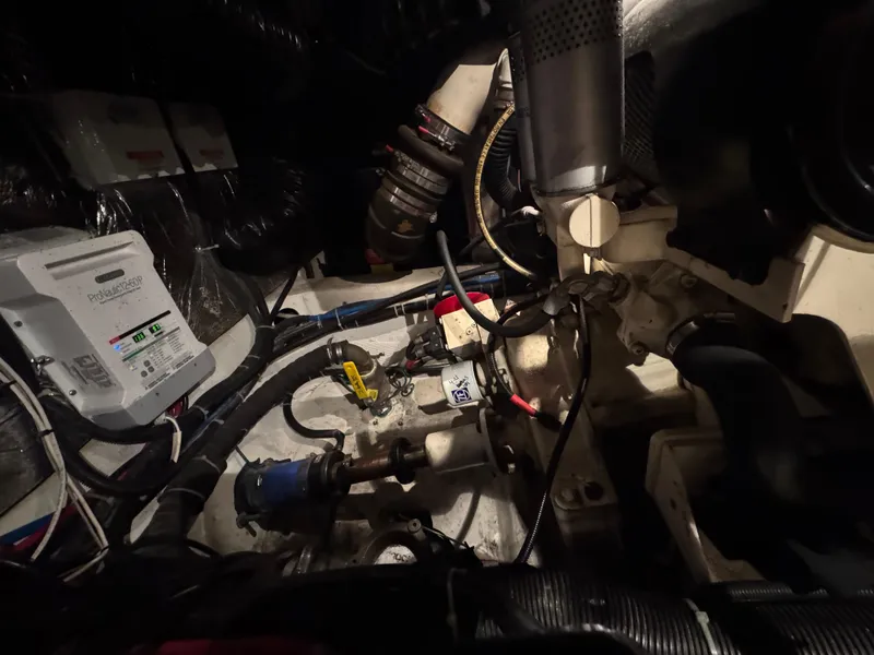 Slide: The Image of Carver 504 Cockpit Motor Yacht 2000 - 59