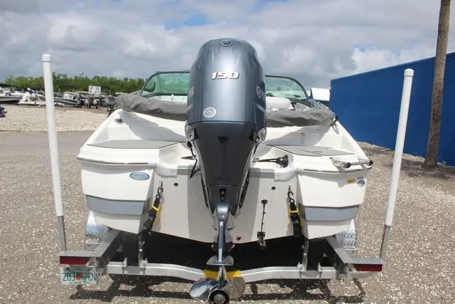 Slide: The Image of NauticStar 203 DC 2021 - 5