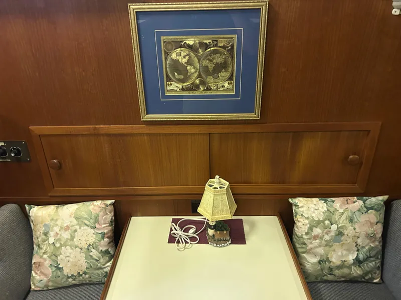 Slide: The Image of 1987 Chris-Craft 362 Catalina for Sale by Lucas Sochacki at Parma Marine (440) 915-8995 - 25