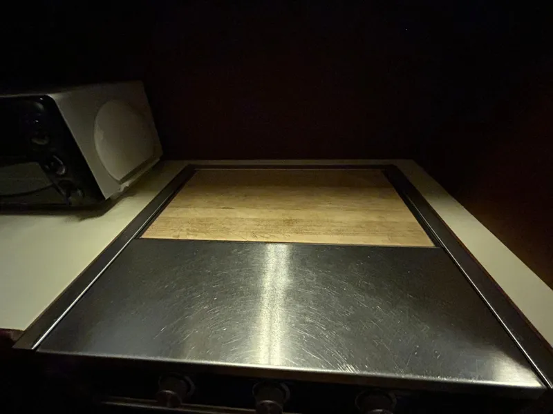 Slide: The Image of 1987 Chris-Craft 362 Catalina for Sale by Lucas Sochacki at Parma Marine (440) 915-8995 - 35