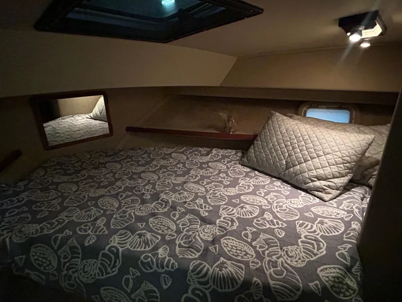 Slide: The Image of 1987 Chris-Craft 362 Catalina for Sale by Lucas Sochacki at Parma Marine (440) 915-8995 - 43