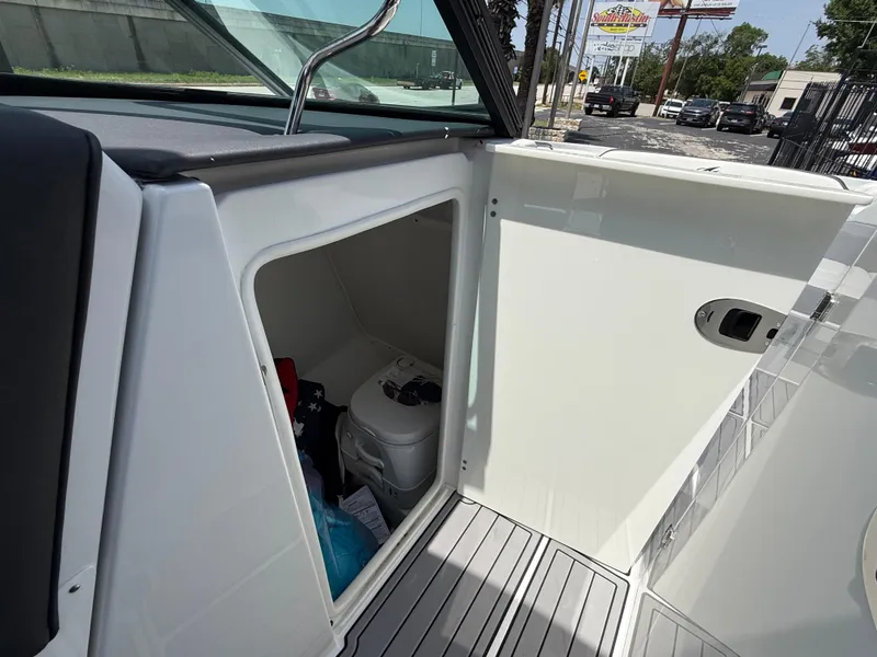 Slide: The Image of Monterey MX6 SURF 2019 - 56