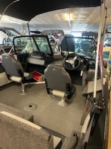 Slide: The Image of Lowe FS 1700 2022 - 4