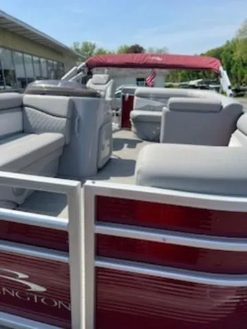 Slide: The Image of Bennington 168 SL 2022 - 1