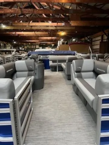 Slide: The Image of Bennington 20 SVL 2024 - 1