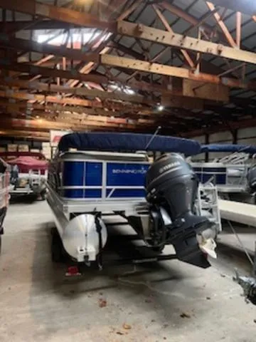 Slide: The Image of Bennington 20 SVL 2024 - 4