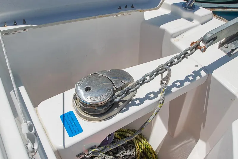Slide: The Image of Anchor chain mechanism on 2021 Beneteau Antares 8 boat deck. - 39