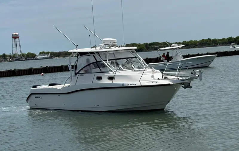 Slide: The Image of Boston Whaler 305 Conquest 2004 - 27