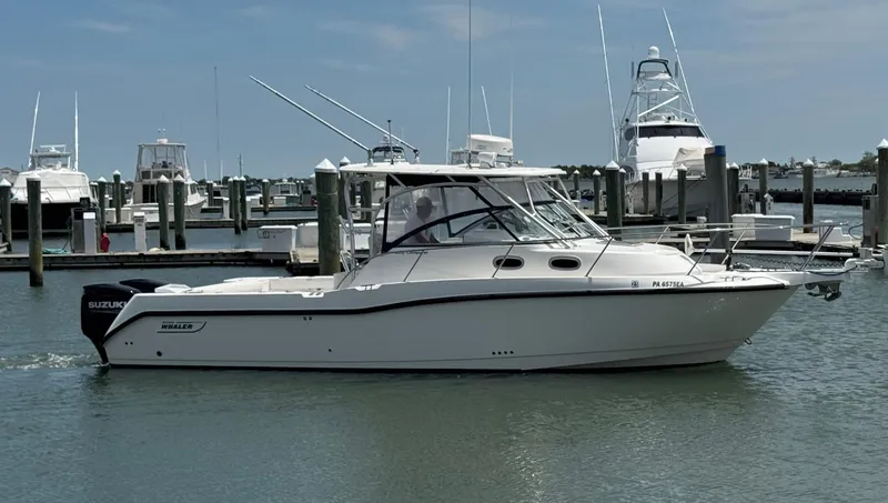 Slide: The Image of Boston Whaler 305 Conquest 2004 - 4