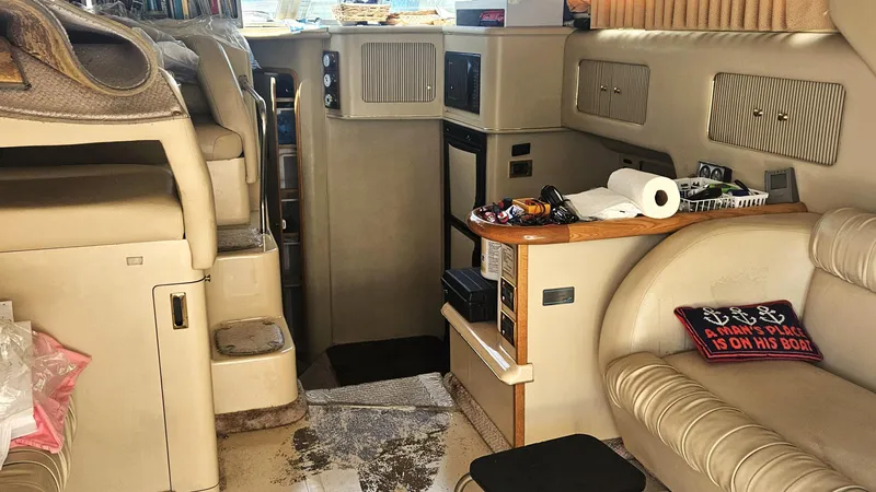 Slide: The Image of Sea Ray 400 Sedan Bridge 2000 - 16