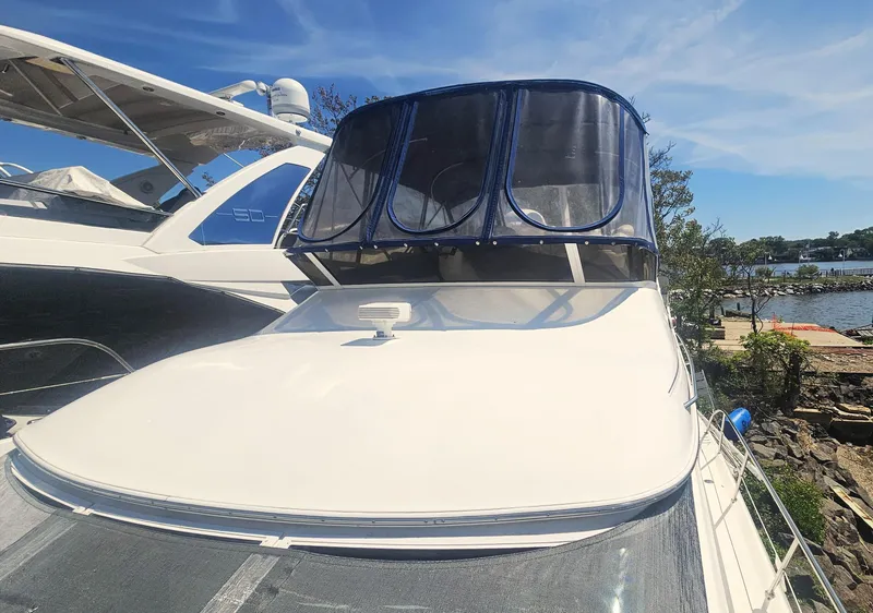 Slide: The Image of Sea Ray 400 Sedan Bridge 2000 - 4