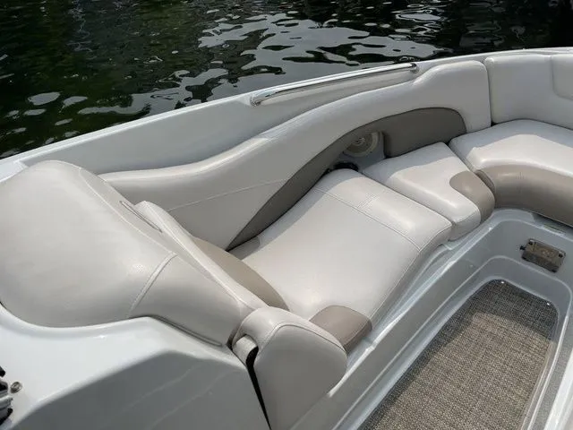 Slide: The Image of Crownline Boats 255 SS 2015 - 13
