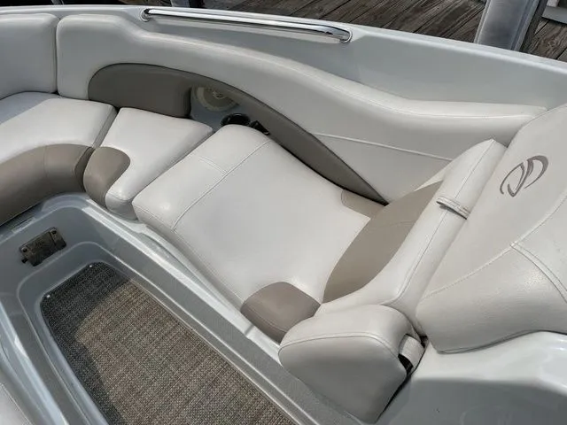 Slide: The Image of Crownline Boats 255 SS 2015 - 14