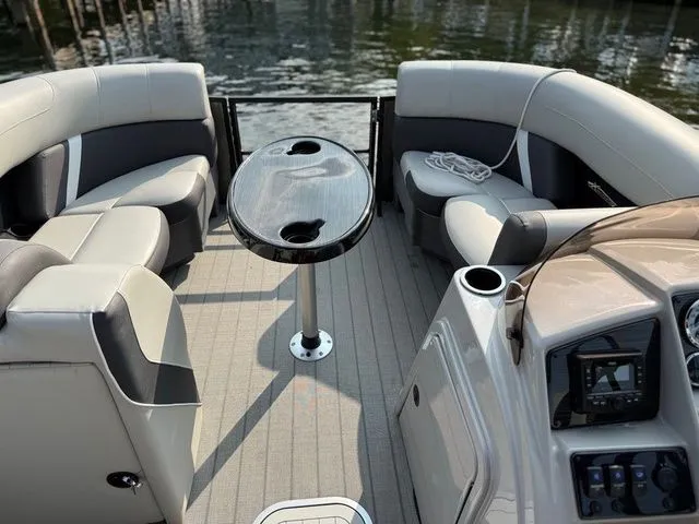 Slide: The Image of Sylvan MIRAGE X1 CLZ DH 2025 - 7