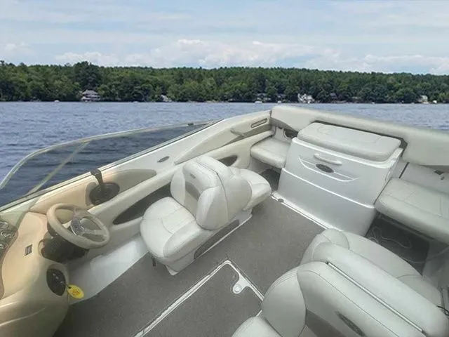 Slide: The Image of Chaparral 180 SSi 2004 - 7