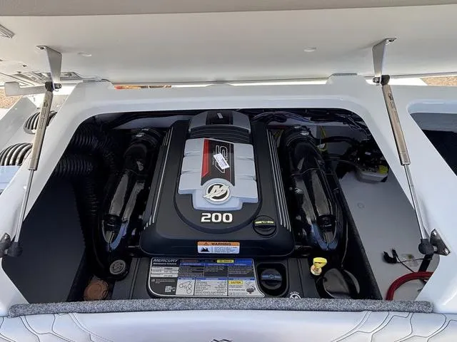 Slide: The Image of Four Winns H1 2025 - 11