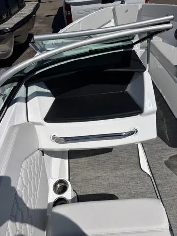 Slide: The Image of Four Winns H1 2025 - 14