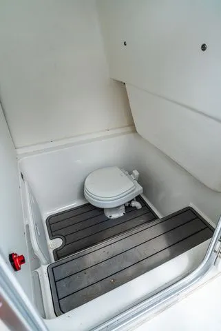 Slide: The Image of Cape Horn Yachts 32 T 2025 - 23