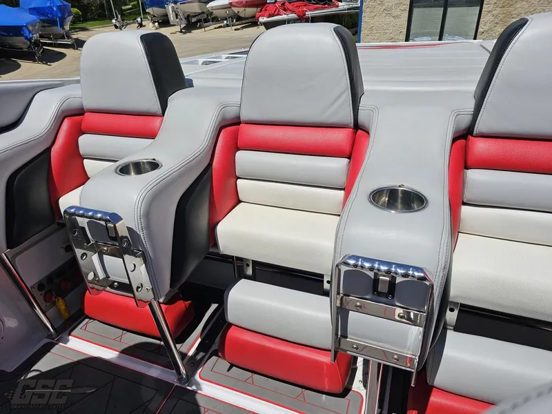 Slide: The Image of Donzi 38 ZR 2007 - 85