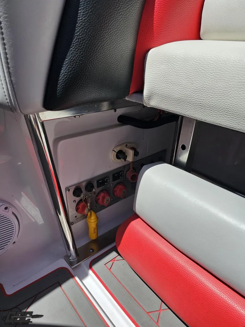 Slide: The Image of Donzi 38 ZR 2007 - 86