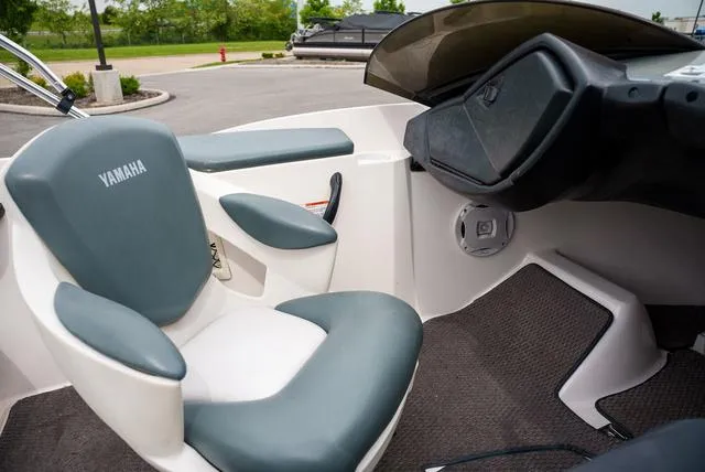 Slide: The Image of Yamaha XR 1800 2001 - 10