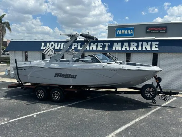 The Image of Malibu Wakesetter LSV 23 LSV 2025 - 1