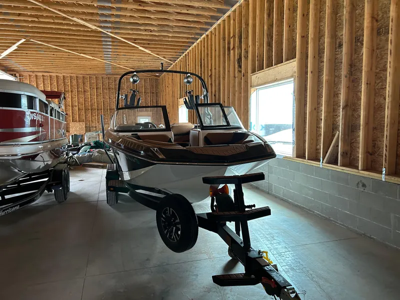 Slide: The Image of Nautique Super Air Nautique GS20 2021 - 7