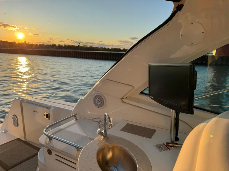 Slide: The Image of Sea Ray 48 Sundancer 2009 - 13