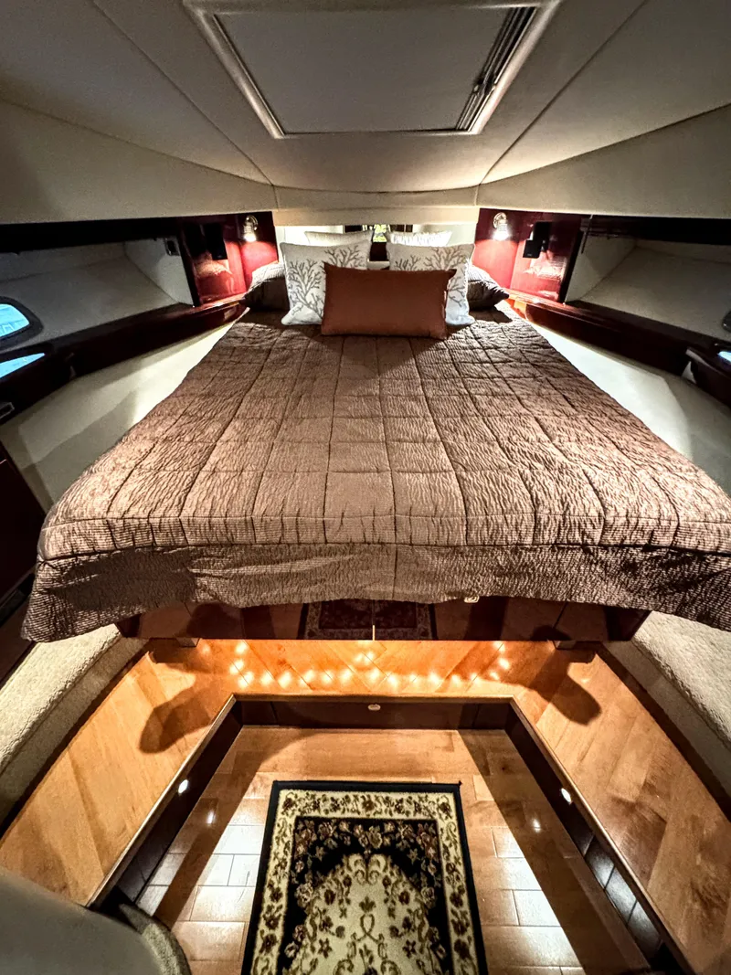 Slide: The Image of Sea Ray 48 Sundancer 2009 - 35