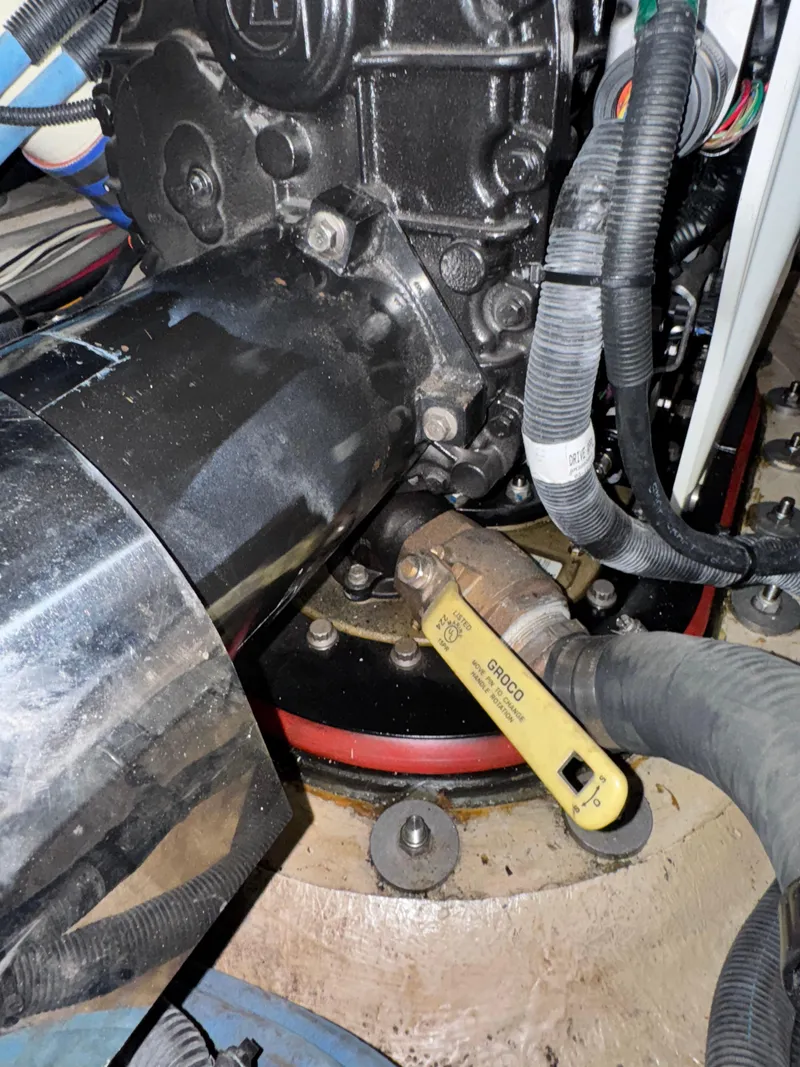 Slide: The Image of Sea Ray 48 Sundancer 2009 - 60