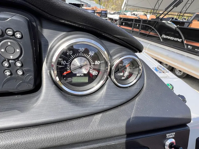 Slide: The Image of Berkshire CTS Series 22RFX CTS 2025 - 10