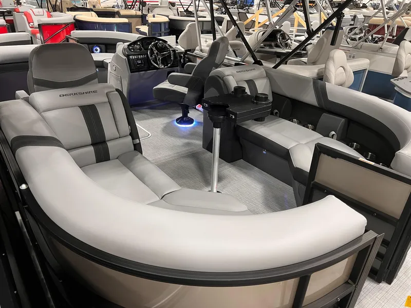 Slide: The Image of Berkshire CTS Series 22RFX CTS 2025 - 10