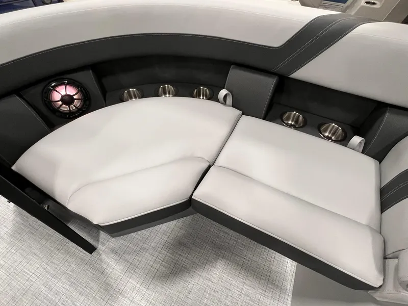 Slide: The Image of Berkshire CTS Series 22RFX CTS 2025 - 15